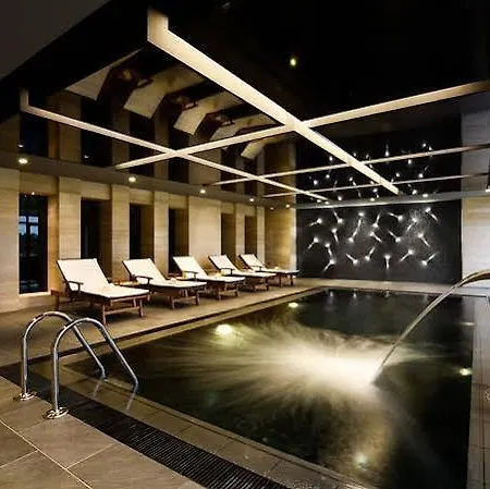 Caeli Hotel 3*